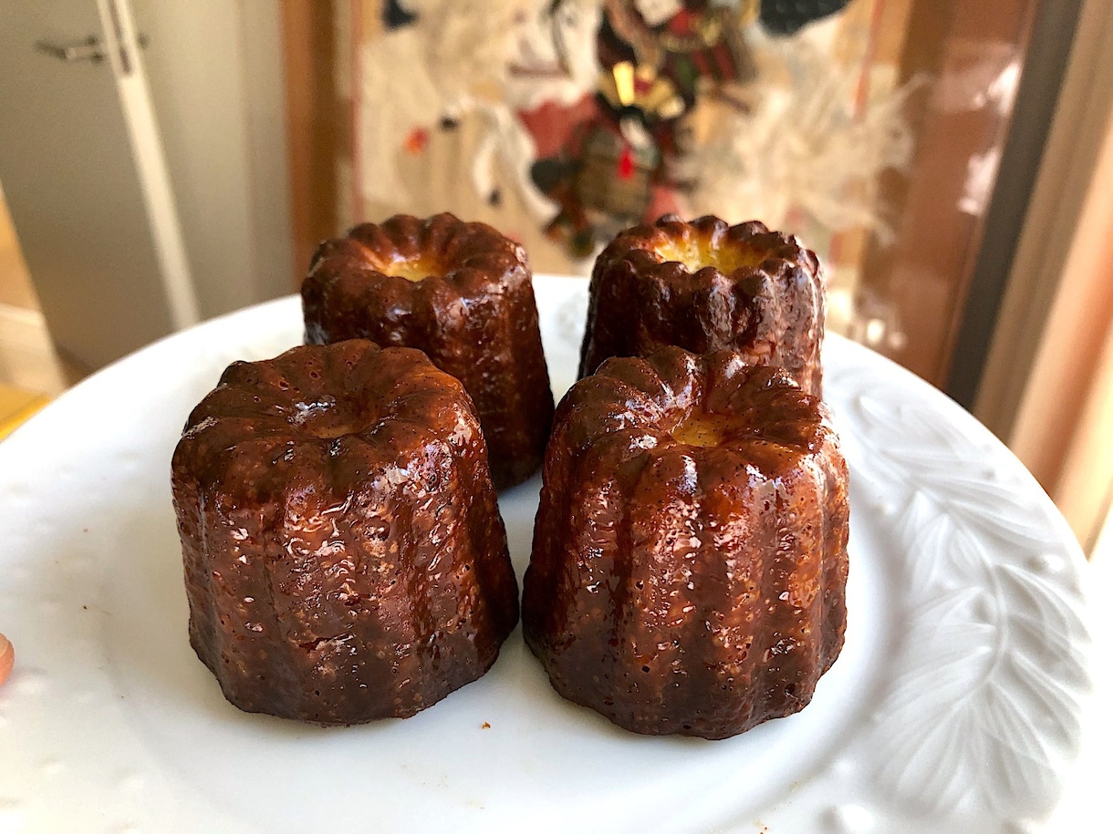 外はカリッ！中はもっちり！カヌレのレシピ教えます ミツロウを使わずあるモノを使ったカヌレを♦︎お宝レシピ！ イメージ1