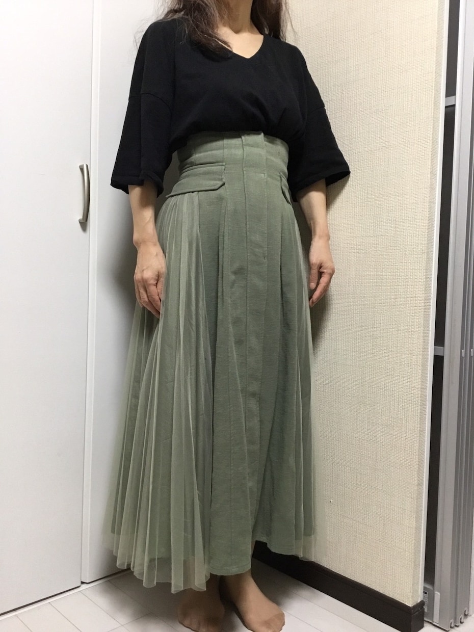 50代からの婚活服選びをお手伝いします 婚活を成功させるにはまず注目してもらうことからです。 イメージ7