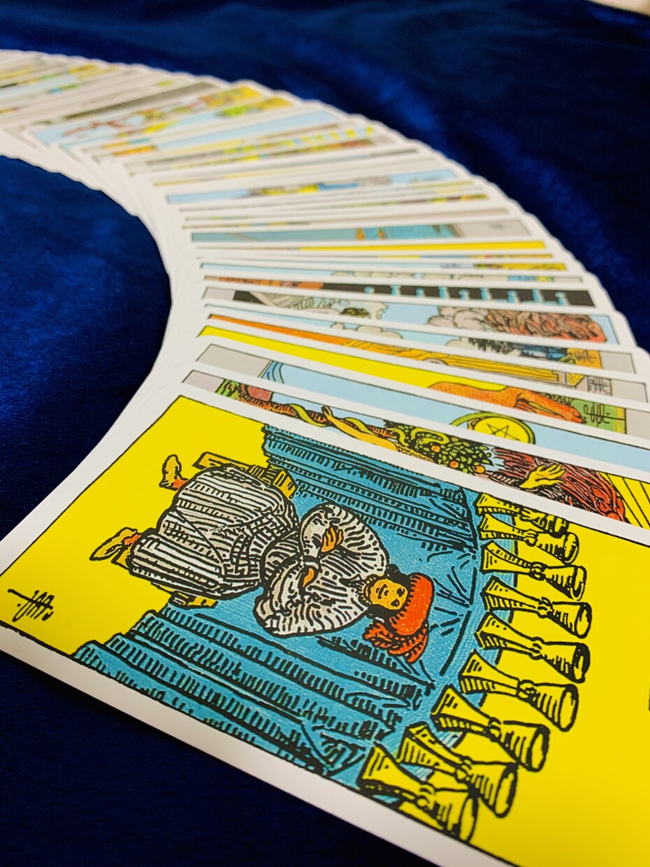ワンコイン鑑定いたします お悩みに合わせて二者択一、ケルト十字で追加料金なしで占います イメージ2