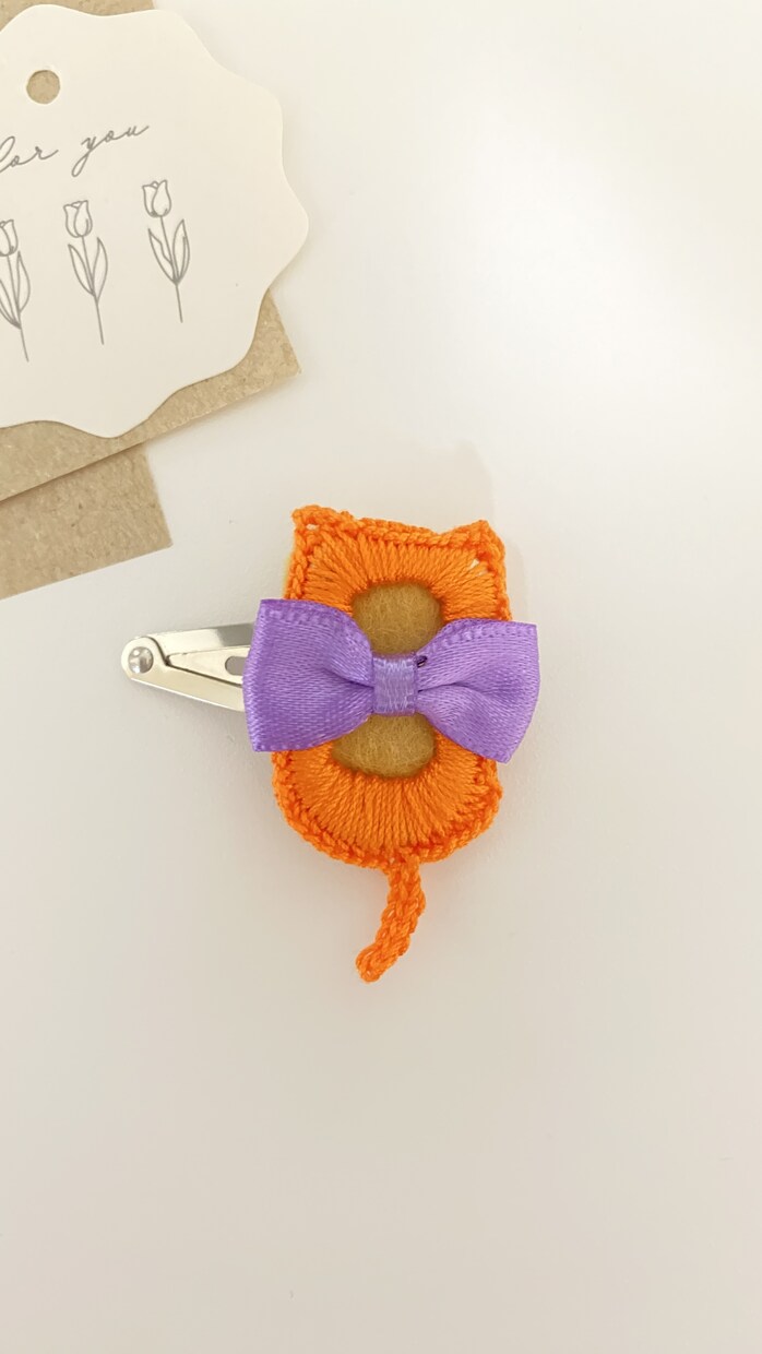 ねこちゃん形のヘアアクセサリーをお作りします 大好きなねこちゃんをすぐそばに！あなただけのアクセサリーです イメージ5