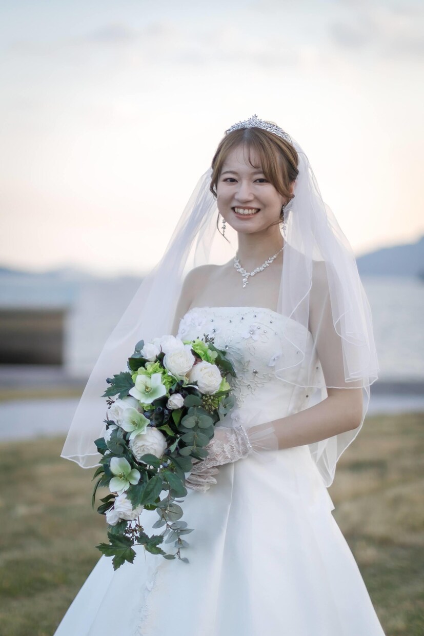 結婚式の当日スナップをプロがご担当いたします 現役フォトグラファーが記録ではなく記憶に残る写真を撮ります イメージ5
