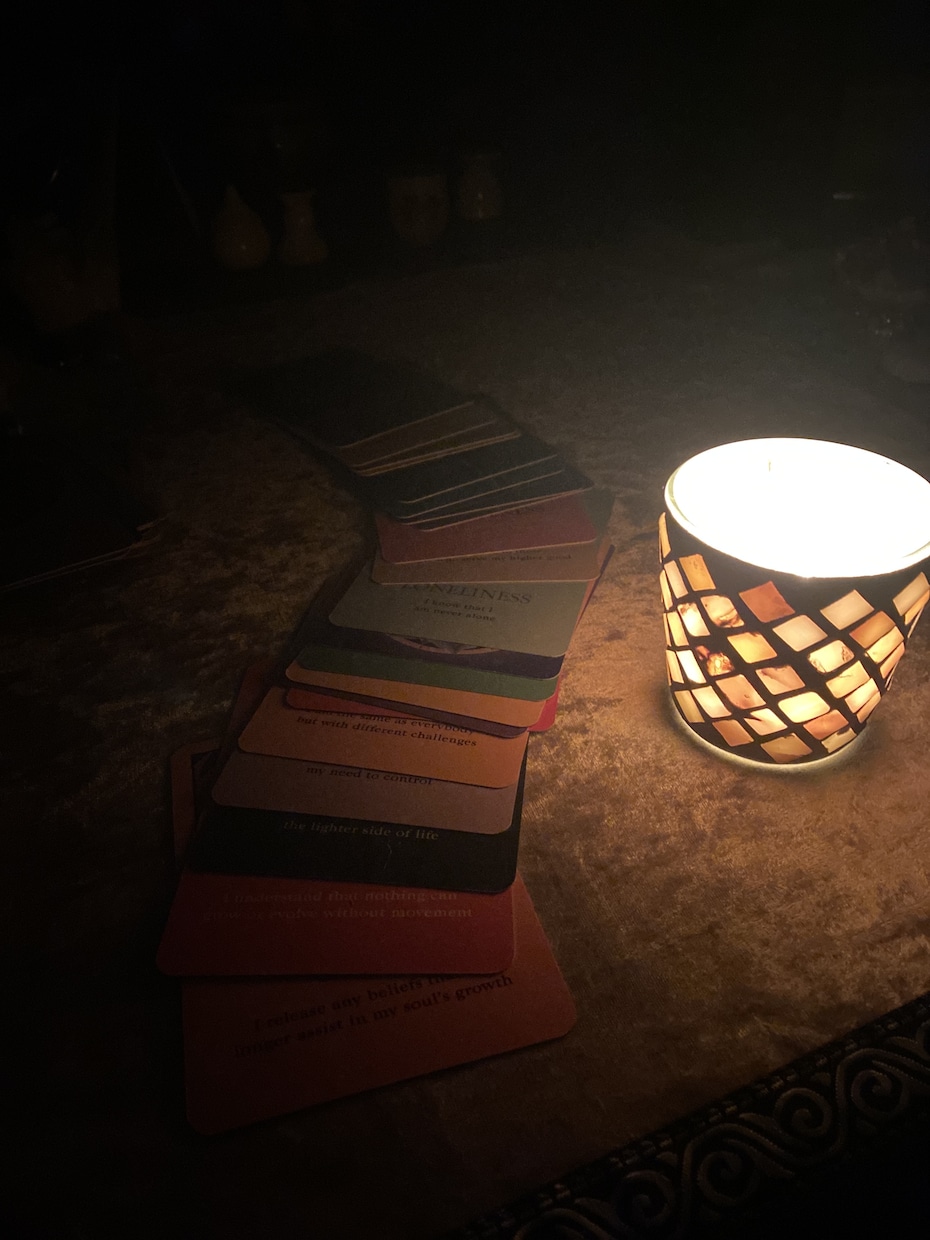 未来が見えない人生を憂う夜に、そっと灯をともします 占術＆霊視で人生地図を明るく照らす。より良い人生行路の歩き方 イメージ3