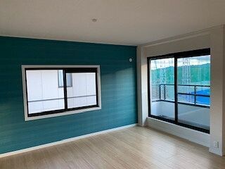 窓装飾プランナーがカーテン選びのご相談にのります カーテン、ブラインド、スクリーン類どれを選ぶか迷っている方へ イメージ1