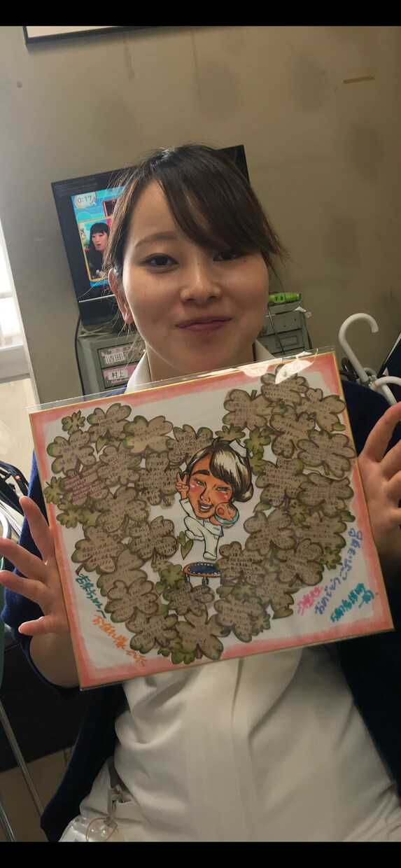 誕生日 還暦 結婚 お祝いに 似顔絵描きます その人らしさ感じるキャラクター調の似顔絵で ぜひお祝いを！ イメージ4
