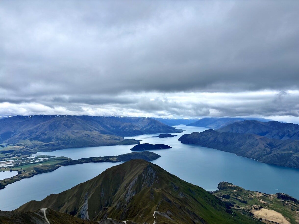 海外ハイキング・登山の悩みを現実的に整理します 英語一次情報と実体験で失敗を防ぐ イメージ2