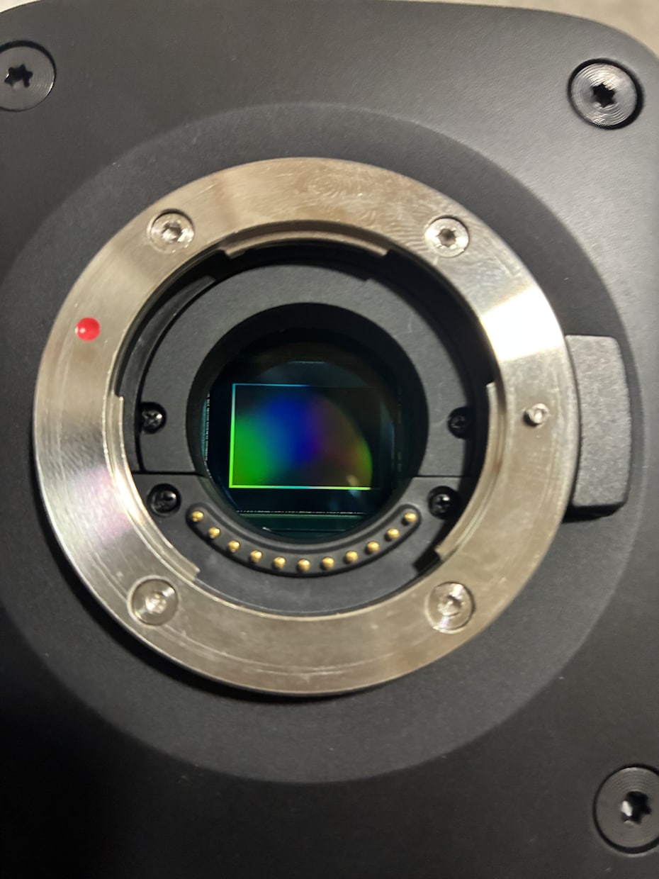 BMPCC 4K/6KのIRフィルター交換できます レンズ表面のコーティング剥がれに！(部品/工賃/返送費込み) イメージ4