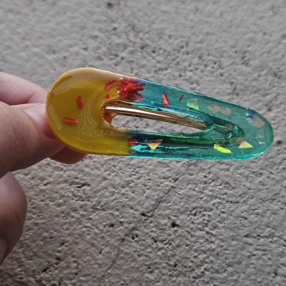 ハンドメイドで推し色アクセサリー作ります レジンでオーダーメイドアクセサリー イメージ7