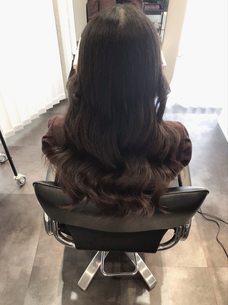 コテ、アイロンマスターにします ストレートヘアも巻き髪も完璧に✨ イメージ1