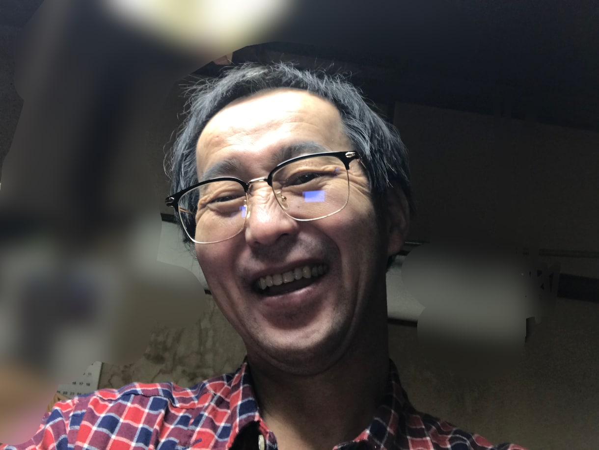 朗読、ナレーション、声優も含みます 感動の朗読と伝わるナレーション。貴方の作品に花を添えます。 イメージ1
