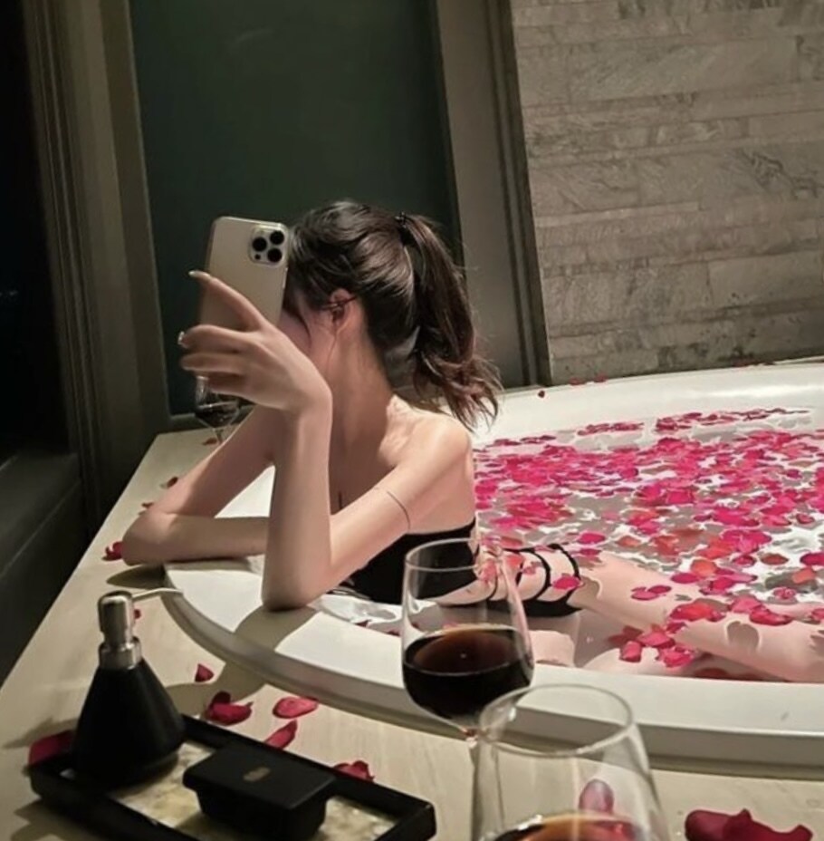 現在ほろ酔い中！ギリな話もOK♡ます 彼女になります！甘えたい恋愛の愚痴聞いてほしい方 イメージ1