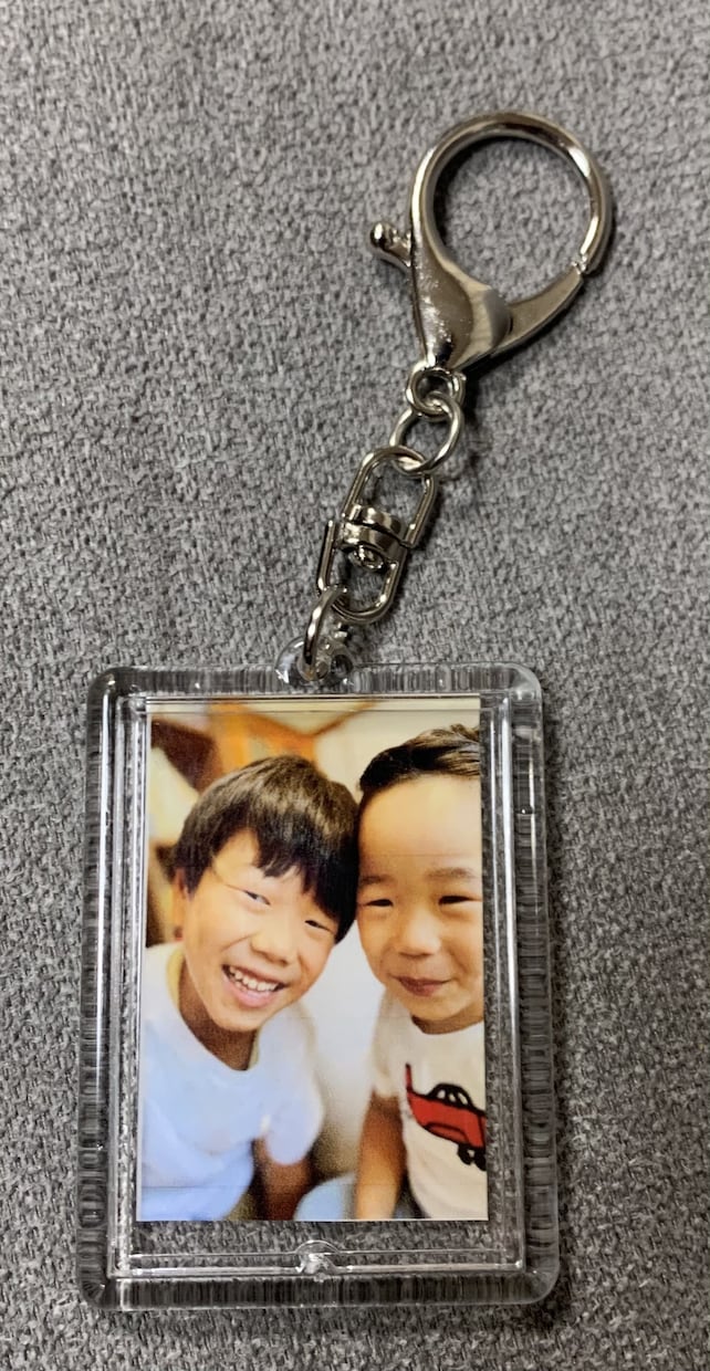 アクリルキーホルダー制作します 家族写真、ペットとの大切な思い出にいかがですか？ イメージ1