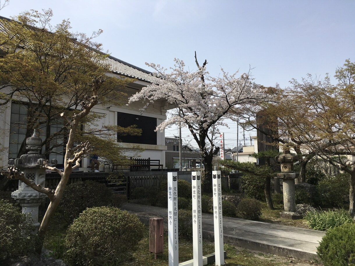 自分史を書きたい人のために自費出版までサポーします 編集プロダクションで培った編集企画力で人生の切り取り方を伝授 イメージ2