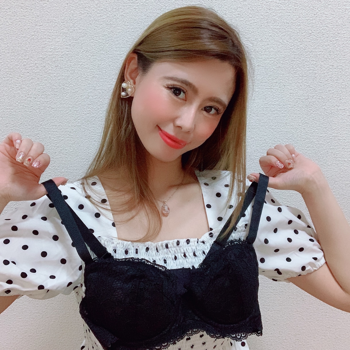 ECサイト向けの商品撮影を代行します モデル着画・置き画・自撮り撮影対応 イメージ4
