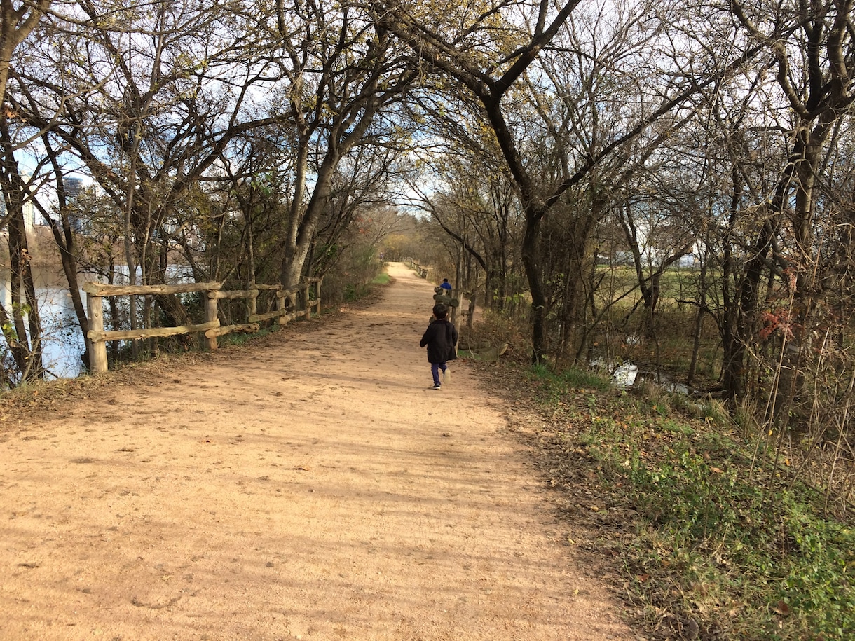 聞かせてください、あなたの気持ちを受け止めます 悩みが解決するか分かりません、でも温かい時間がここにあります イメージ4