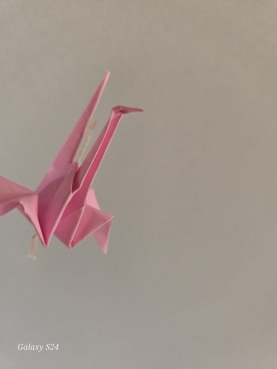 鶴を折ります 手作りの鶴ですオーダーメイドで作成させていただきます イメージ2
