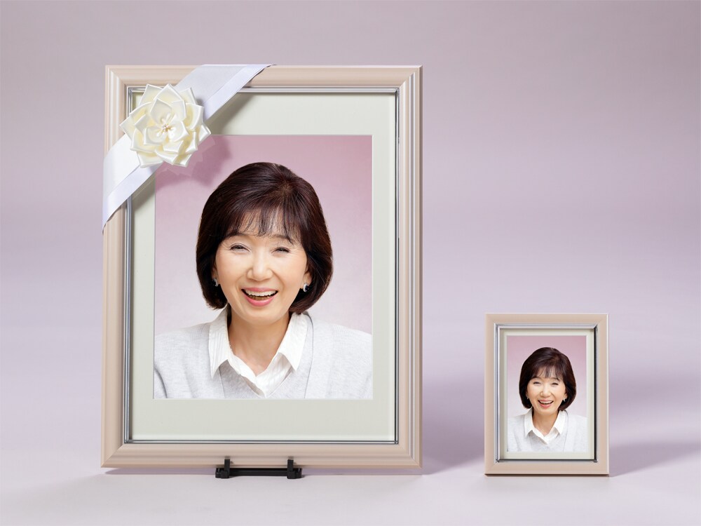 遺影写真データをお作りします ただに機械的に作るのではなく、1枚1枚丁寧に作成いたします イメージ9