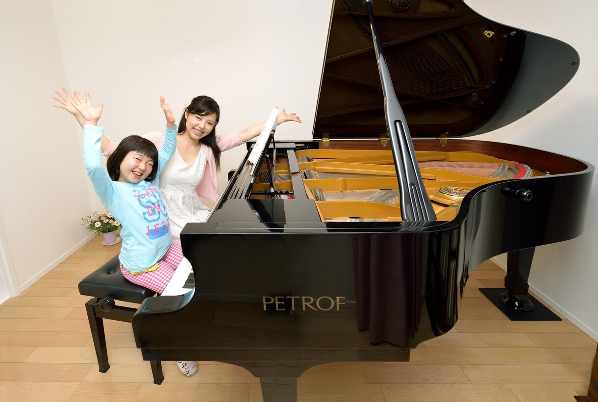 東京藝大出身の講師が優しくピアノレッスンします 東京藝大＆東京音大出身♩遊ぶような楽しい時間を約束します！ イメージ1