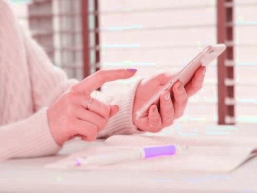 今お使いのスマホの毎月の料金を大幅に安くできます この情報は早く知った方が有利です。 イメージ1
