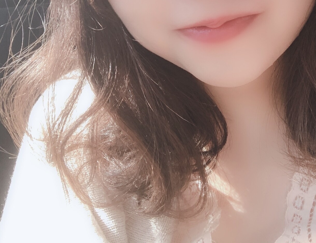 人には出来ない愚痴や話をインドア女子が聴きます 心を軽くしたり癒せる顔の見えない友達になりたいと思います。 イメージ1