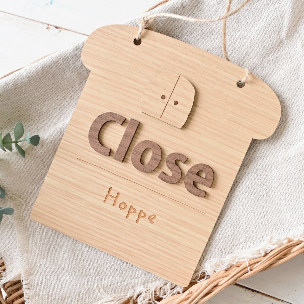 店名入＊パンのOPEN CLOSEボード作ります ナチュラルなパン型木製ボードでお客様を温かくお出迎え♪ イメージ3