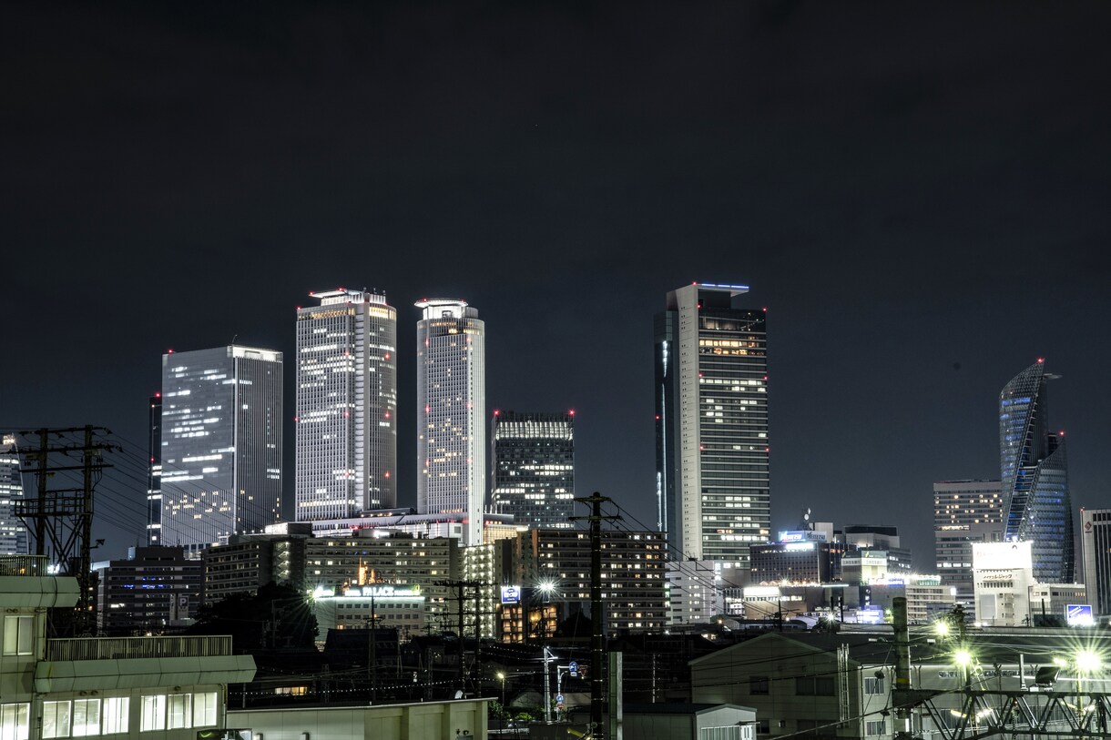 夜景写真を代行撮影します ビル群写真、建物、工場なども雰囲気ある夜景はいかがでしょうか イメージ1