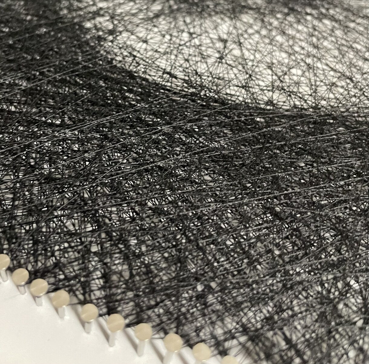 好きな肖像画を描きます 糸の明暗で絵を描くストリングアートで、肖像画を作成します イメージ2