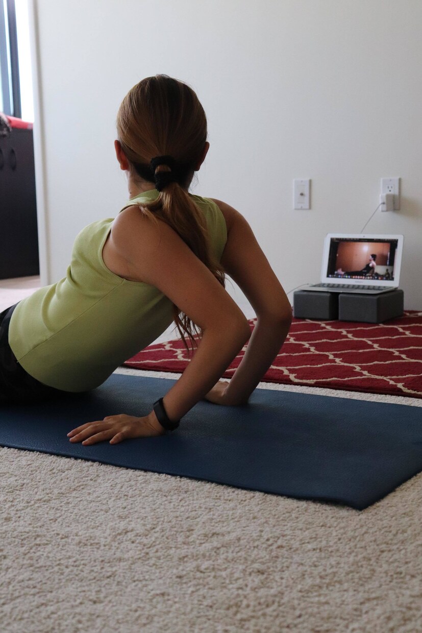 FatBurnヨガ：45分で効率よく脂肪燃焼します ジムに行かなくても自宅で十分に引き締めらる！ イメージ2
