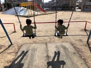 毎日の何気ない話し、友達感覚で聞きます 現役看護師で4人(小学生、保育園)の子育て中です。 イメージ1