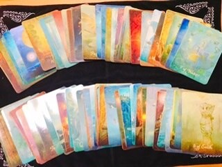 オラクルカードで前向きなメッセージをお伝えします 何かアドバイスが欲しい…背中を押して欲しい…そんな貴方向け！ イメージ4
