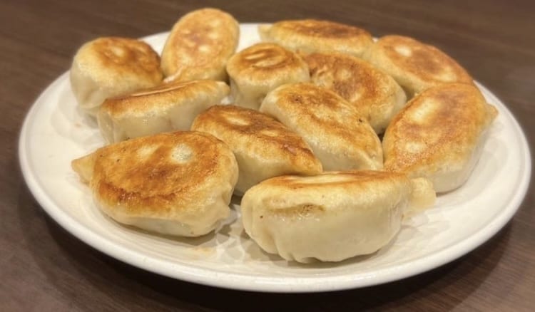 転職を考えていらっしゃるかた！私が相談にのります 銀行・保険・官庁・サービス業（全て正規採用）6社経験 イメージ1