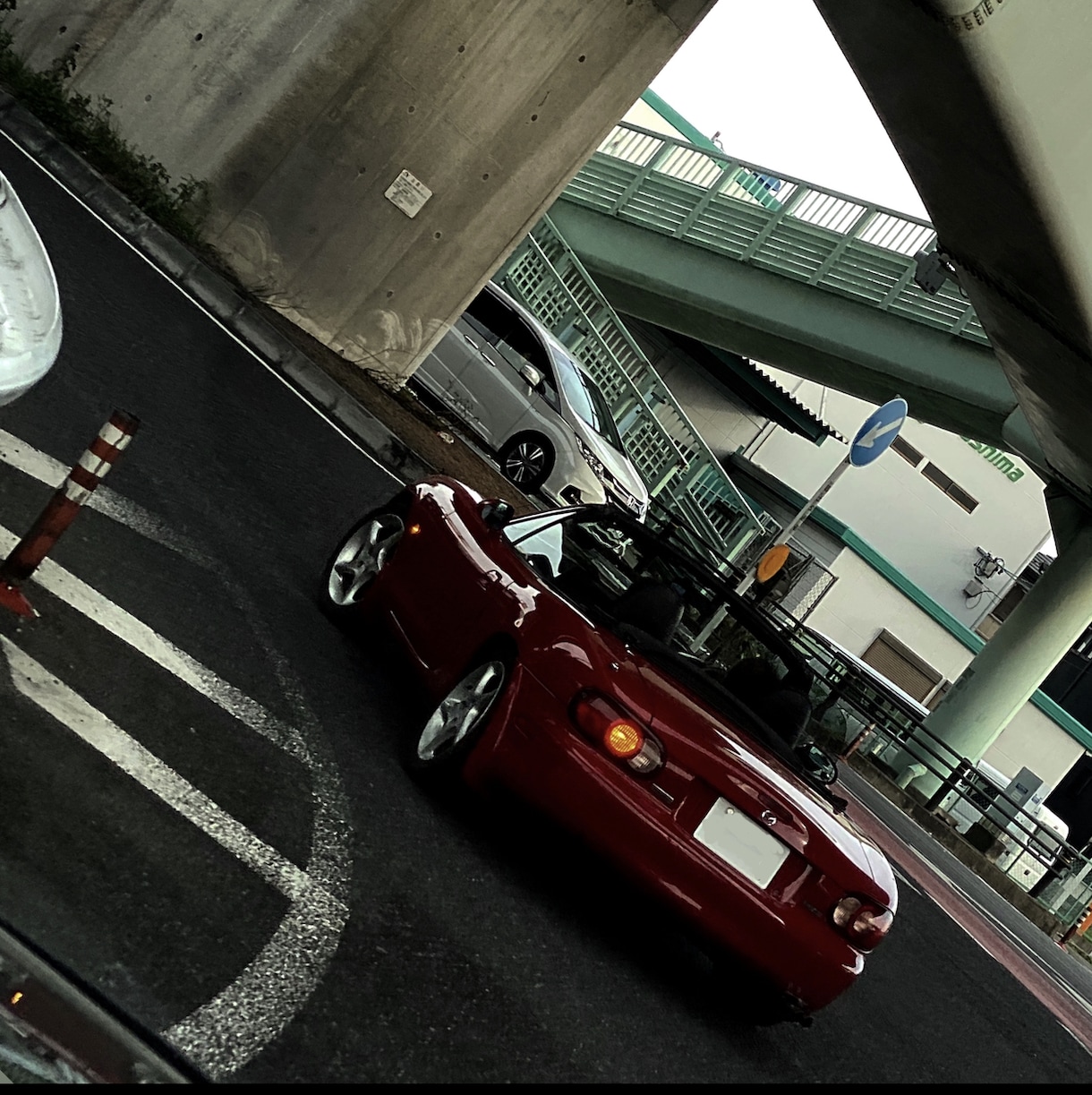 愛車、ミニカー等の車の撮り方から教えます 写真の撮り方加工を知って最高に車の良さを引き出しましょう！ イメージ7