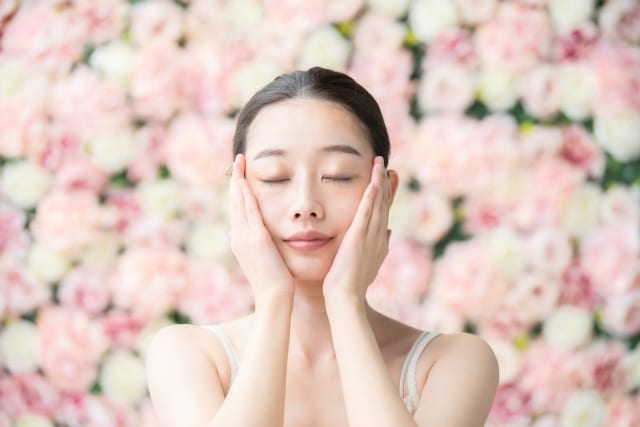 悩んでいますか？その肌スキンケアで生まれ変わります プロフェッショナルによる自宅ケアのアドバイスで美しい肌へ イメージ1