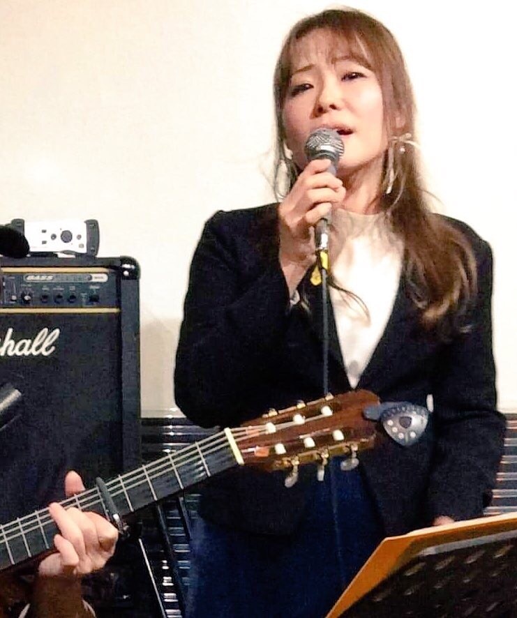 仮歌、本歌、ピッチ正確に、英語も歌います 癒しボイス、透明感のある声、正確さ、英語はお任せください イメージ3
