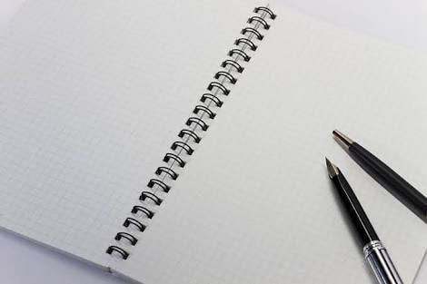 音楽家がオリジナル作詞いたします メロディーに合うように語感を大事にして作詞します イメージ1