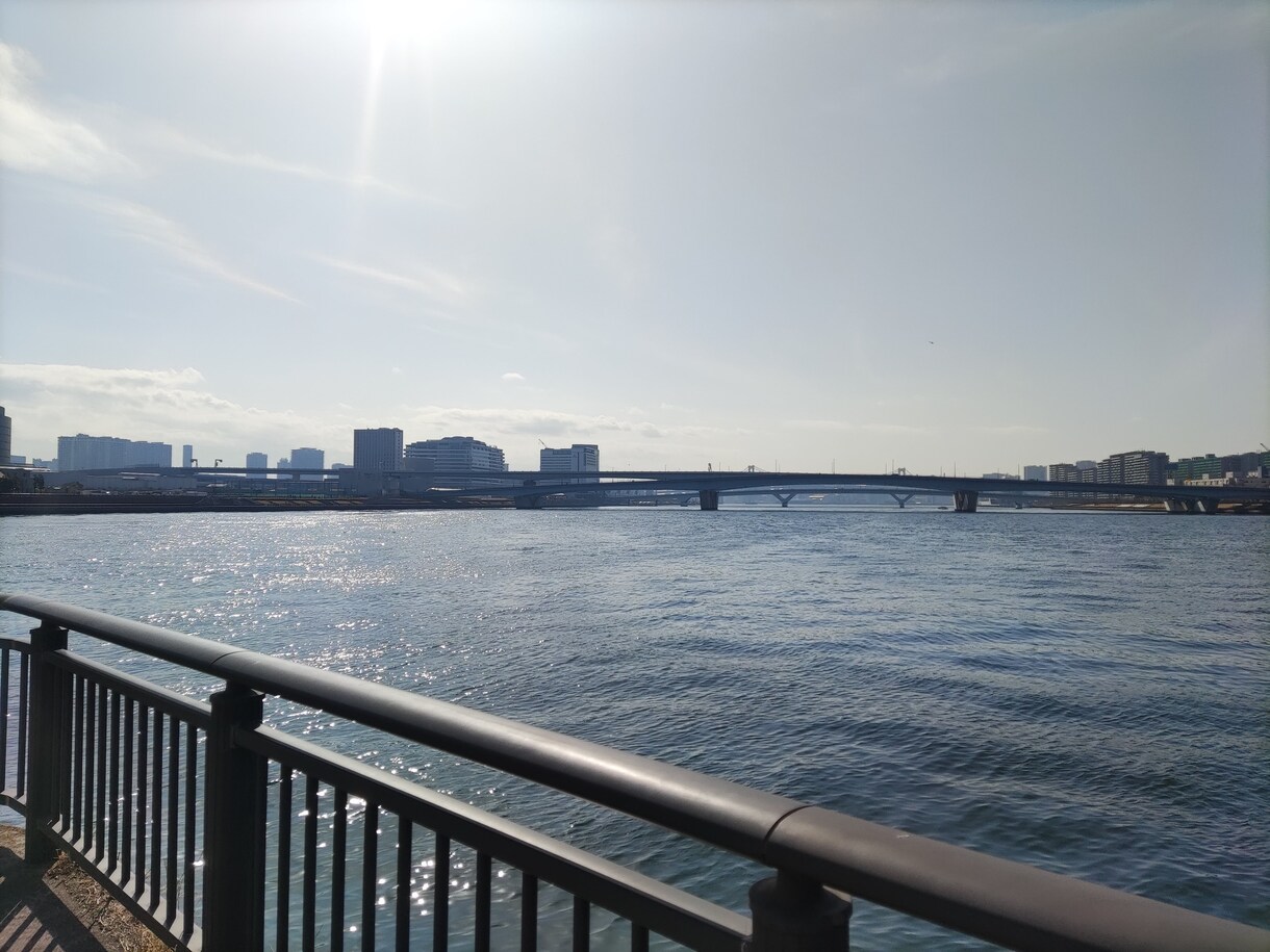 どんな愚痴でも、どんな相談でもお受けします 皆さんが幸せに生きれますように力になれればと思います。 イメージ2