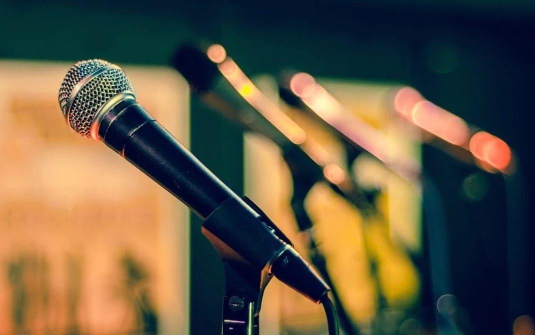 歌ってみたライブ用ハモリ付きオフボーカル作成します 歌い手さんライブでハモリのついたボカロカラオケほしい方に最適 イメージ8