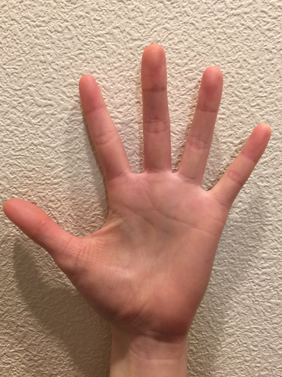 あなたのお悩みにそっと寄り添います あなたのお悩みを手相鑑定&オラクルカードでみます。 イメージ2