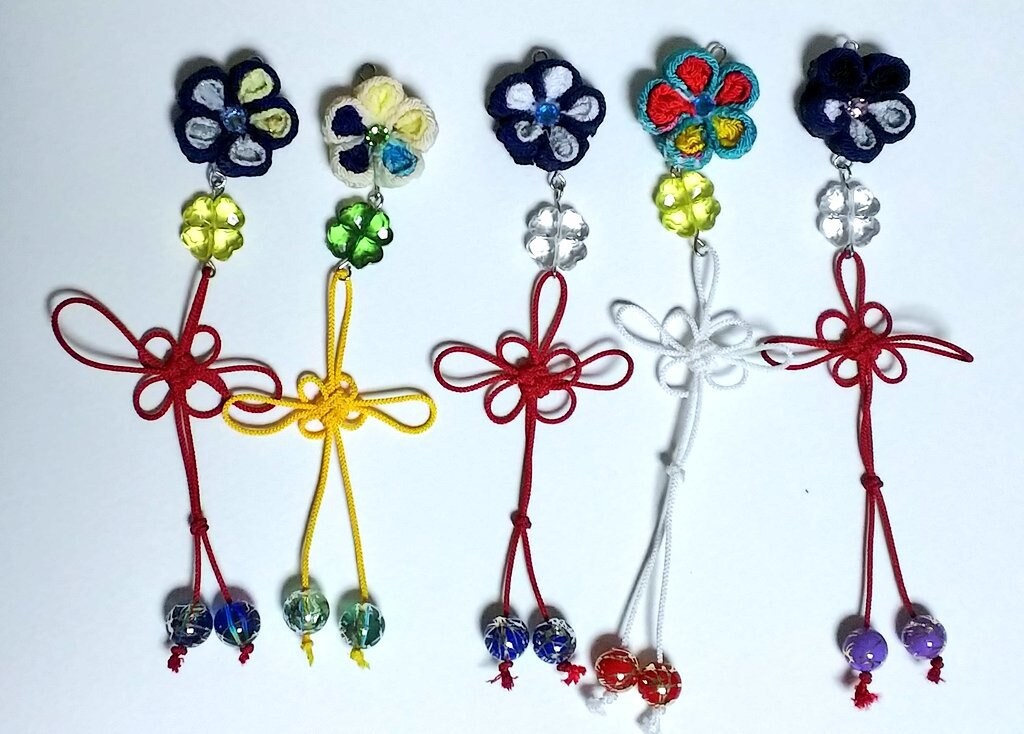 つまみ細工の小物やアクセサリー作ります 和物で可愛い花がお好きなあなたにぴったり！ イメージ7