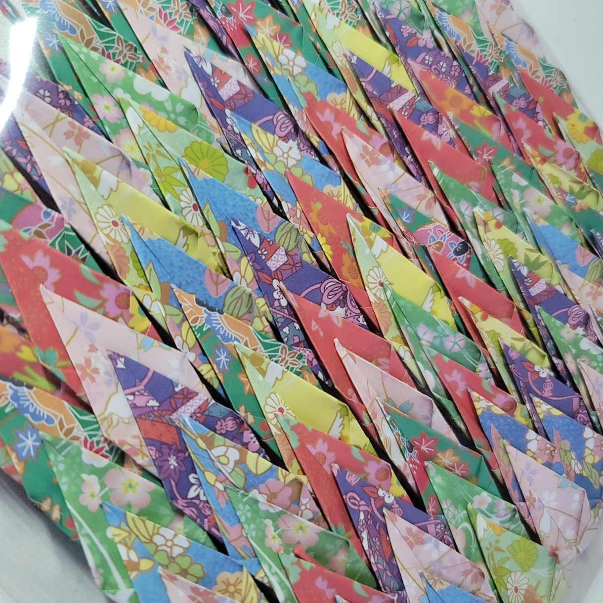 折り鶴制作いたします 丁寧な制作を心がけております♪折り鶴シャワーいかがですか? イメージ1