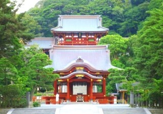 鎌倉鶴ヶ丘八幡宮の代行参拝します 遠方でなかなか参拝できない方、多忙で時間がない方 イメージ1