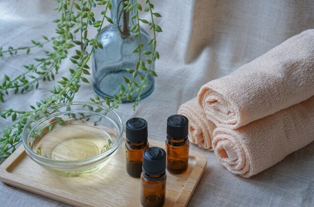 貴方だけの空間アロマの香りをご提案します こころのお悩みから、あなたに最適なアロマブレンドのご提案。 イメージ1