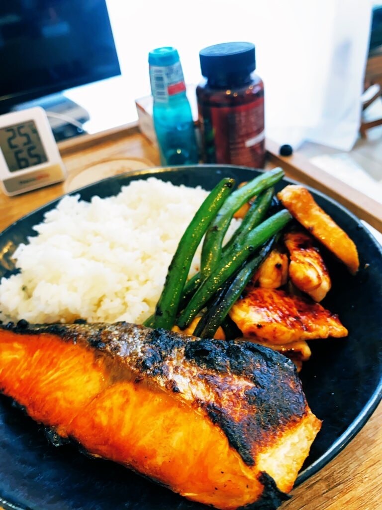 食事を見直します 体づくりは食事8割！見直してみませんか？ イメージ1