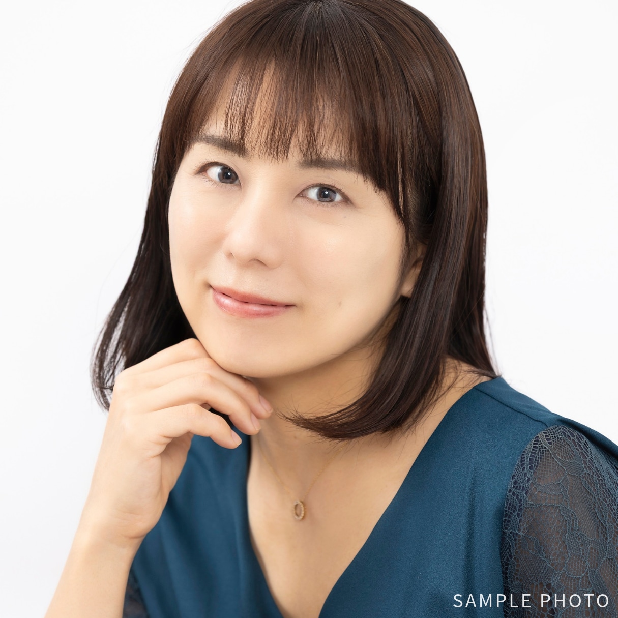 宣材・プロフィール写真をスタジオ込みで撮影します 撮影料＋スタジオ代込み3万円｜アーティスト写真にも対応 イメージ2