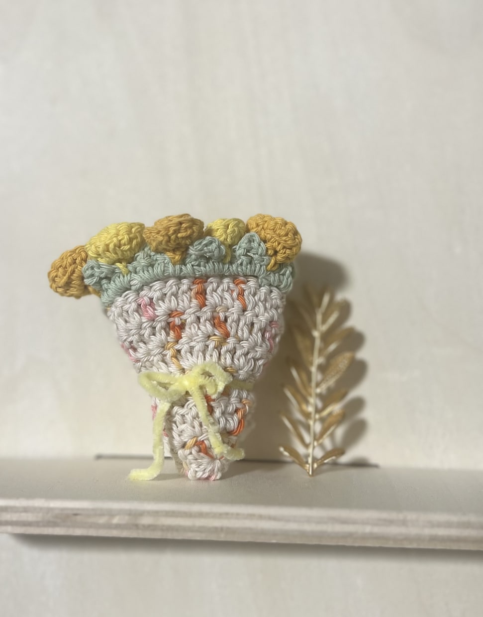 毛糸で花モチーフの作品を作ります 貴方だけの1点ものの作品をお届けさせていただきます イメージ1