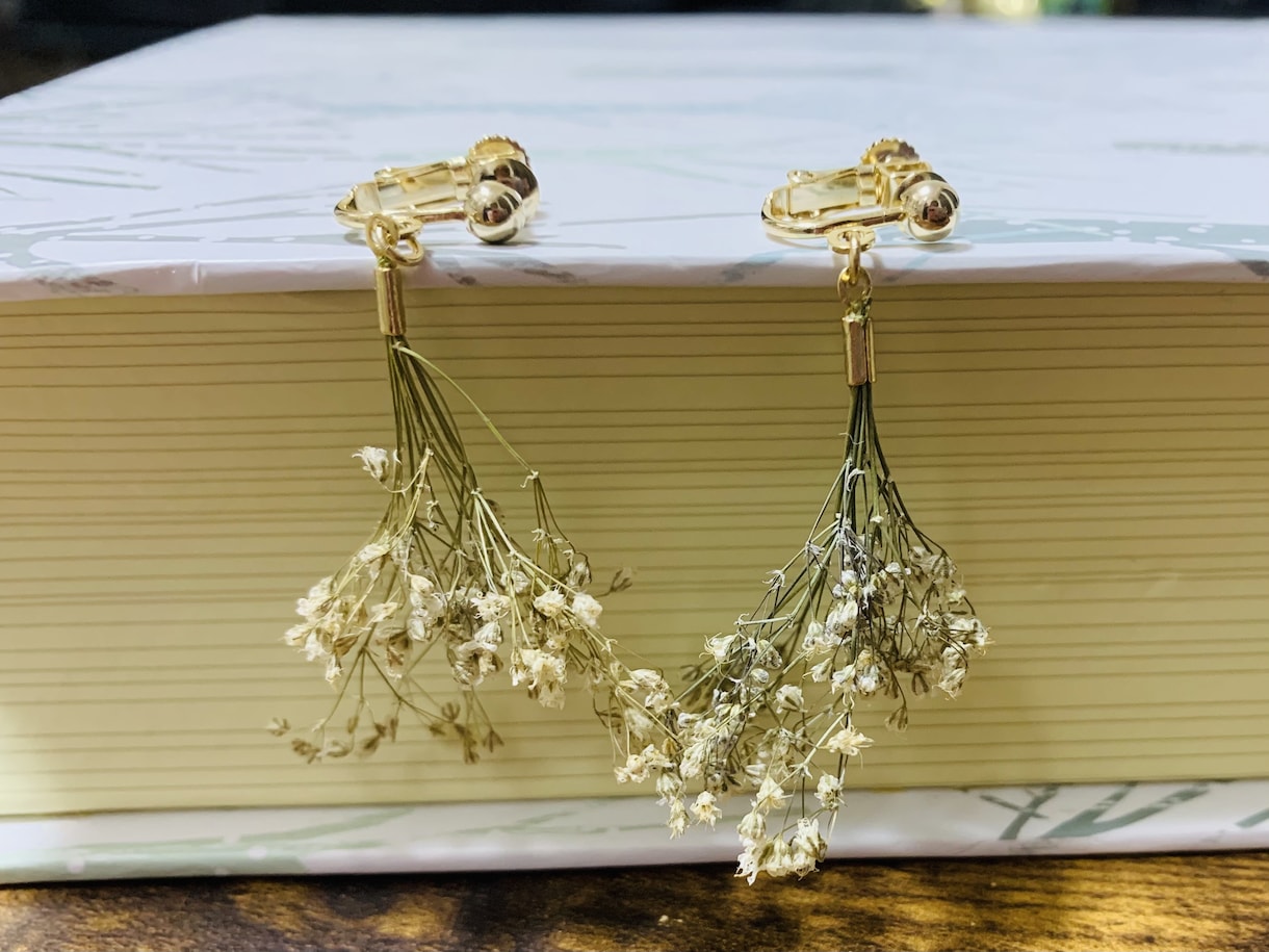 好みのフラワーアクセサリーをお作りします いつでも身にまとっていたくなるフラワーアクセサリー✿ イメージ5