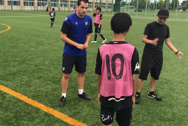 スペインサッカー留学や移籍の準備整えます フェルナンド・トーレス通訳経験者！！ イメージ4