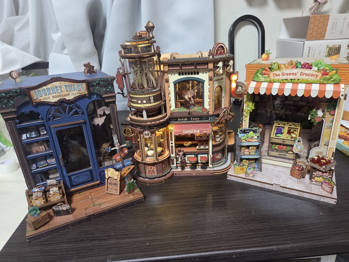 木製ハンドメイド作品の代行製作承ります 最近流行りのミニチュアの木製ハンドメイドキットの製作代行 イメージ2