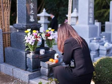 お墓参りを代行します 遠方や仕事でなかなかお墓参りに行けないあなたへ イメージ2