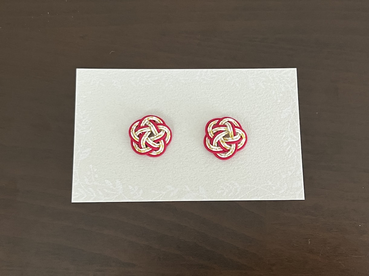 日常使いできる水引きピアス(イヤリング)販売します 冠婚葬祭からちょっとそこまでのお出かけも気分をアップ イメージ1