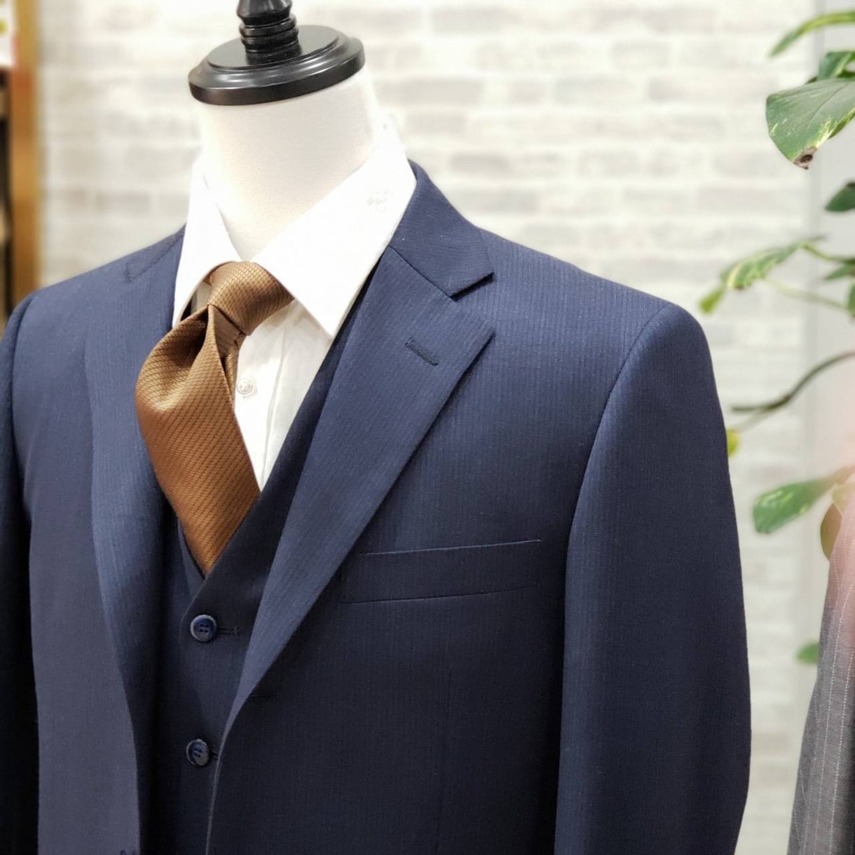 マッチングアプリいいねが増えるスーツコンサルします プロフ写真設定、初デートの服装に自信がない方へアドバイス イメージ3